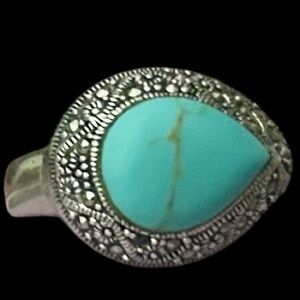 Gorgeous Sterling Silver 925 Turquoise Ring Size 7